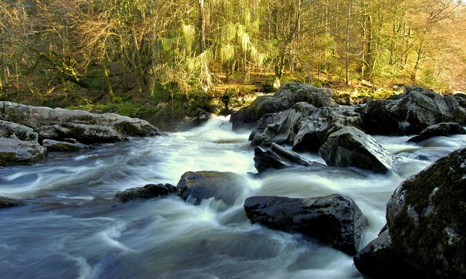 Scotland's Glens, Highlands & Whisky Day Trip from Edinburgh - Starting Point: Edinburghs Highland Explorer Tours Office