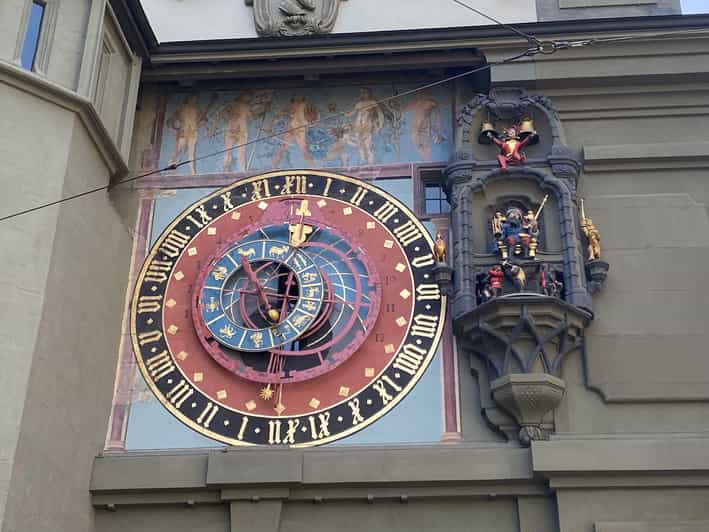 Self-Guided Reading City Tour in Bern - Starting at Bern’s Zytglogge Clock Tower