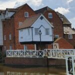 Self Guided Walk from Tewkesbury Abbey to Victoria Gardens - A Dickensian Coaching Inn with Literary Ties