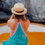 Selfie at Faraglioni, Water Taxi, Transfers in Capri! - Exploring the Faraglioni: The Selfie Spot of Capri