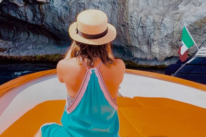 Selfie at Faraglioni, Water Taxi, Transfers in Capri! - Exploring the Faraglioni: The Selfie Spot of Capri