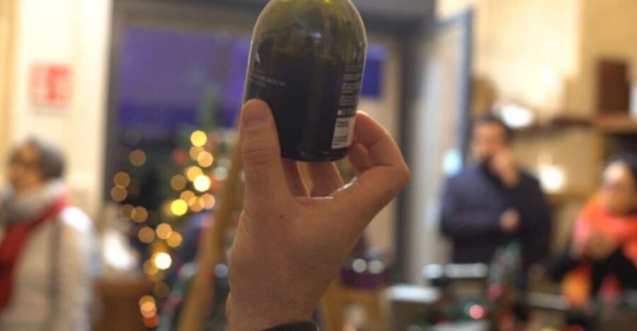 SENSORY TASTING OF EXTRA VIRGIN OLIVE OIL IN LECCE - The Location: Piazza Duomo and the Olive Oil Shop