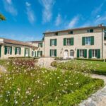 Sensory Tour of Bordeaux and Tasting in a Bordeaux vineyard - Starting Point: Bordeaux City Center and City Walks