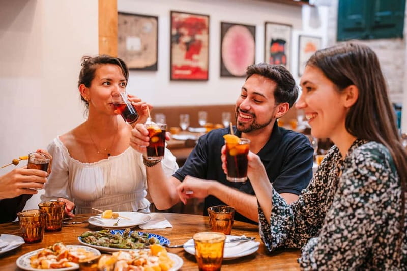 Sevilla: Tapas, Wine, and Flamenco Show Guided Tour - Savor Three Select Tapas with Expertly Paired Wines