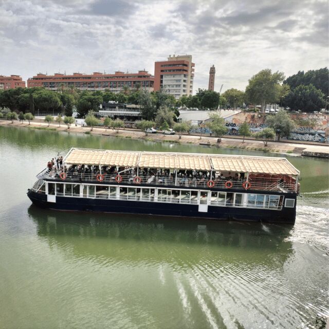 Seville: 1-Hour Guadalquivir River Cruise with Local Guide - Convenient Departure Point at Torre del Oro