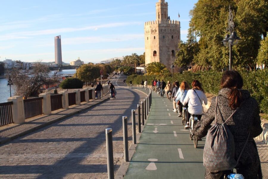 Seville: 3Hour Bike Tour along the Guadalquivir River - Starting at Centerbici: The Meeting Point in Seville