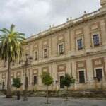 Seville: Age of Discoveries Guided Tour w/ Monuments Access - Visiting the Torre del Oro: A Maritime Landmark
