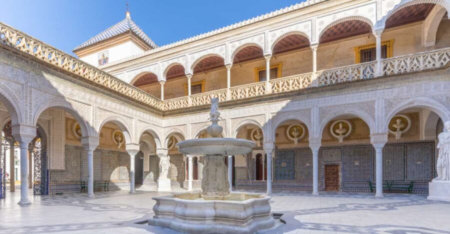 Seville: Casa de Pilatos Ground Floor Entry Ticket - Discovering the Architectural Style and Design