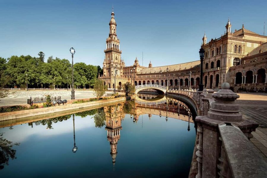 Seville city tour including visit to Triana Neighborhood - Starting Point and Meeting Logistics in Seville