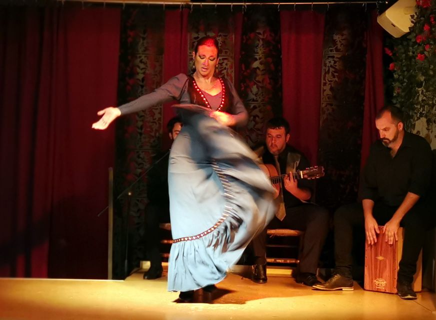 Seville: Flamenco Show at Tablao Flamenco Andalusí - The Introductory Audio and Flamenco Video: Setting the Stage