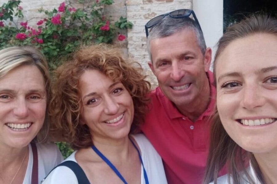 Seville : Jewish Quarter & Santa Cruz Walking Tour - Starting at the Heart of Seville’s Old Town