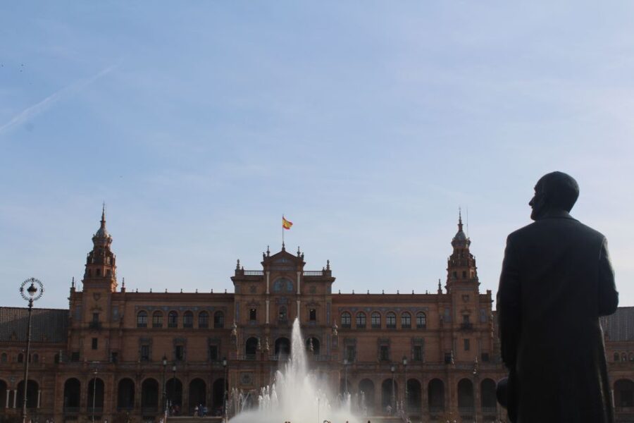 Seville Orientation Tour - Exploring Seville’s Most Famous Squares and Neighborhoods