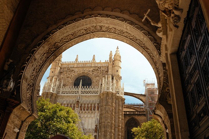 Seville Private City Kickstart Tour - Exterior Views of Seville’s Iconic Landmarks