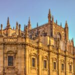 Seville: Private Tour with Roundtrip Transportation - Iconic Landmarks of Seville: What Youll See