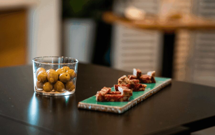 Seville: Tapas and Sangria Tasting - Starting Point Near Torre del Oro in Seville