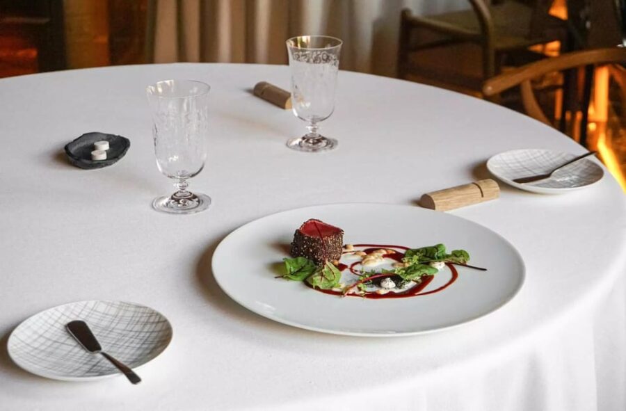 Seville with a Michelin Chef: Gastronomic Tour around Secret Corners - Expert Guidance from a Michelin-Starred Chef