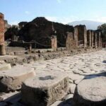 Shared tour Positano Sorrento and Pompeii - Sorrento’s Historic Charm and Lemon Limoncello