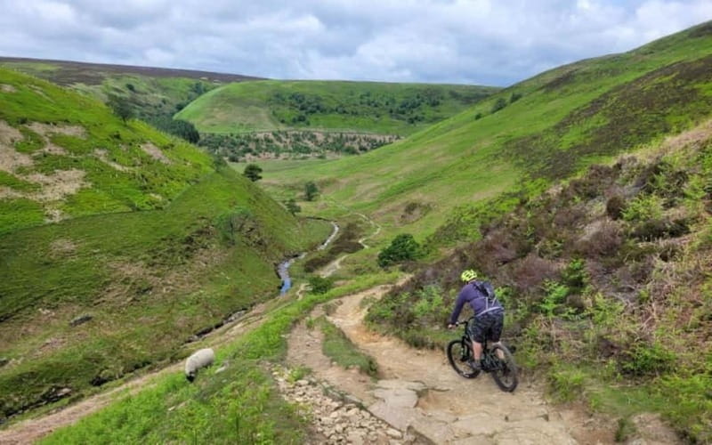 Sheffield: Electric Bike Rental  Explore the Peaks & Beyond - What Makes the E-Bikes a Game Changer for Exploring