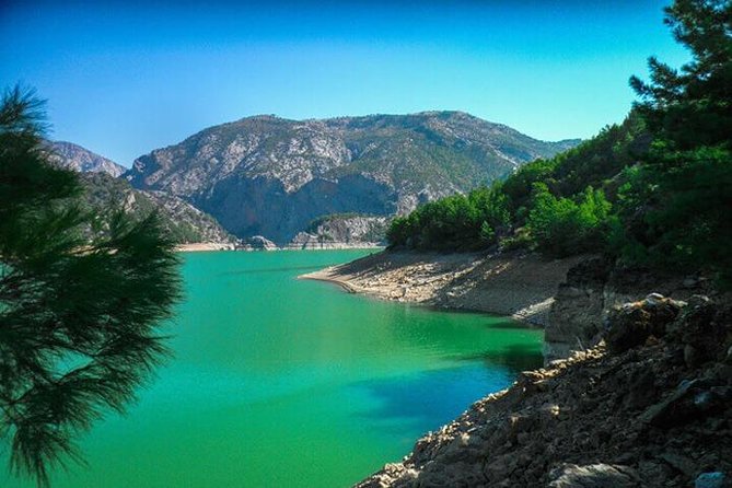 Side-Alanya: 5-Hour BoatTour inGreen Canyon with Lunch SoftDrinks - The Scenic Boat Ride in Green Canyon