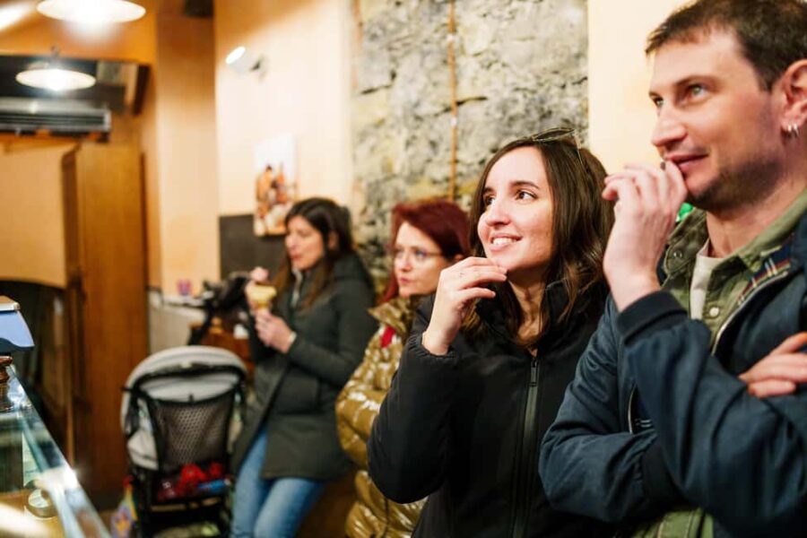 Siena: Guided Walking Food Tour with Full Meal - Starting Point at Palazzo Salimbeni