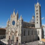 Siena & San Gimignano Day Tour & Wine Tasting from Rome - Exploring San Gimignano: The Town of Towers and Vernaccia Wine