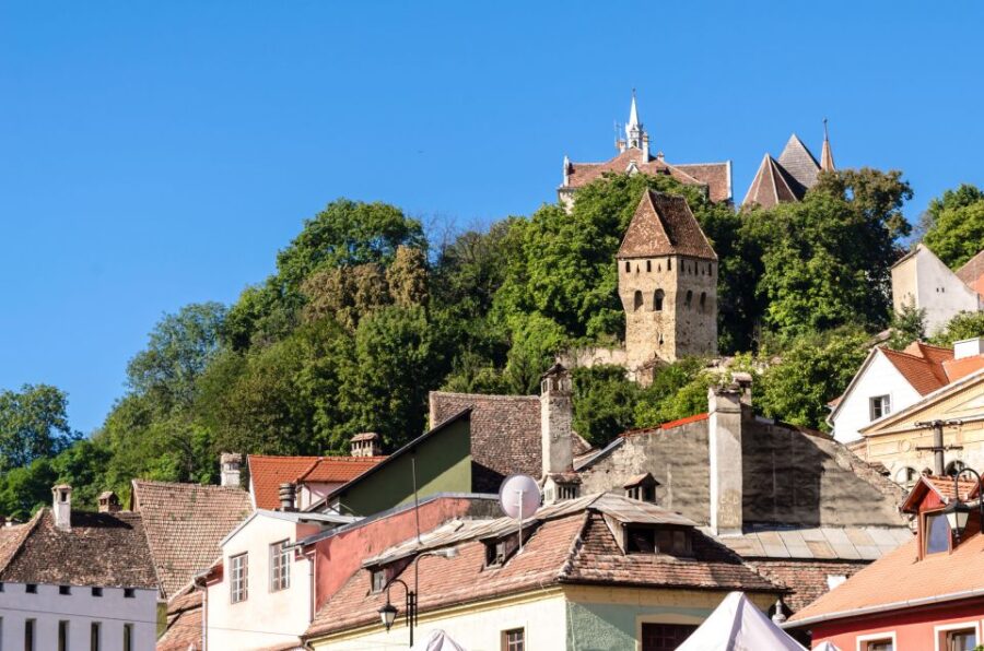 Sighisoara: Candlelight Tour of Dracula's Home Town - Starting the Evening at the Iconic Clock Tower