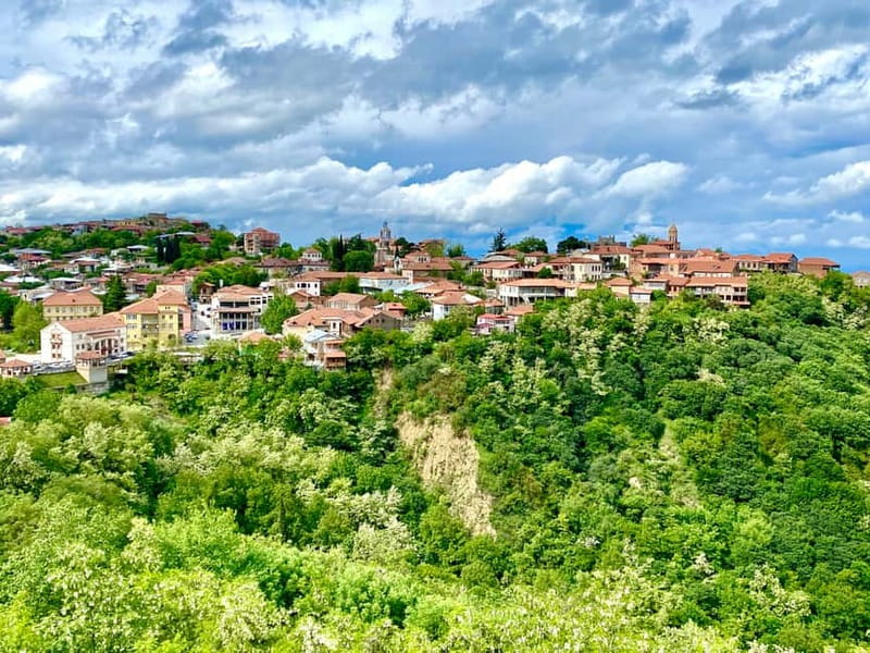 Sighnaghi, David Gareja & Rainbow mountains Private tour - Starting the Day: Pickup and Scenic Drive from Tbilisi