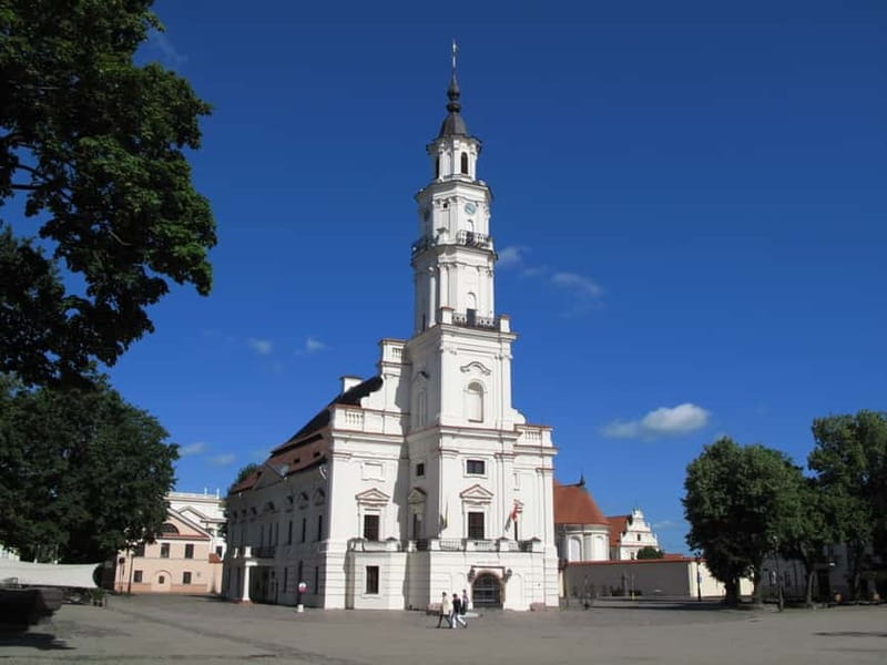 Sightseeing Tour to Kaunas and Paaislis Monastery - Discover Kaunas Historic Old Town and Riverside Views