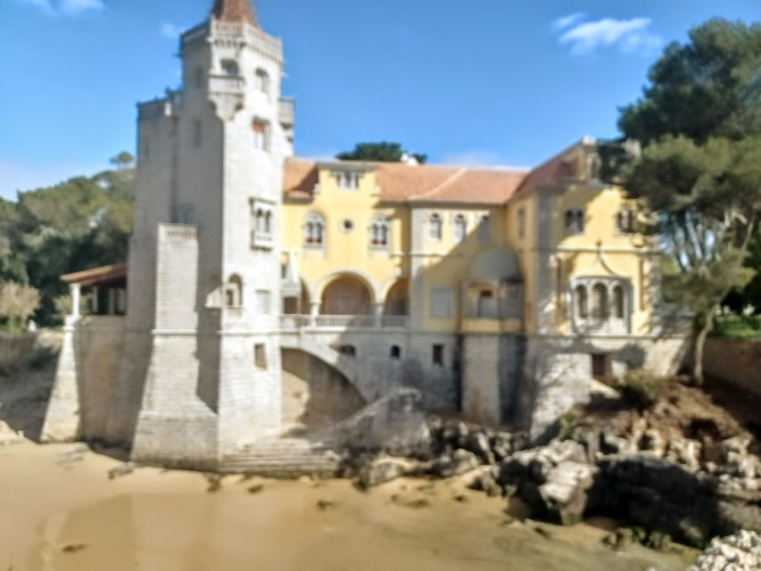 Sintra - Cabo Roca - Cascais Half Day Private Tour 4hrs - Sintra’s Historic Center and Palaces in a Short Timeframe