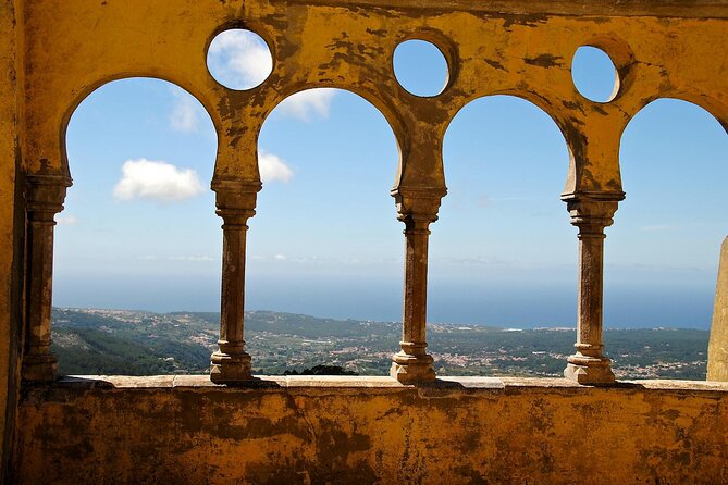 Sintra Half-Day Guided Tour with Pena Palace Tickets Included - Starting Point and Transportation Logistics