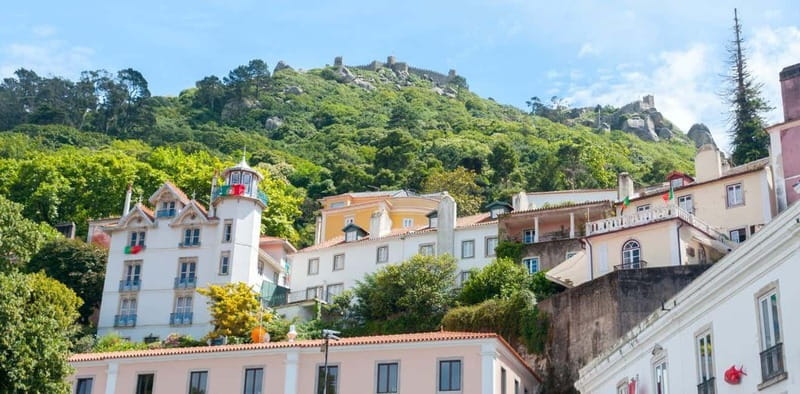 Sintra: Pena Palace & Coastal Gems Day Tour with Fast Track - Seamless Pickup and Transportation in a Luxury Mercedes