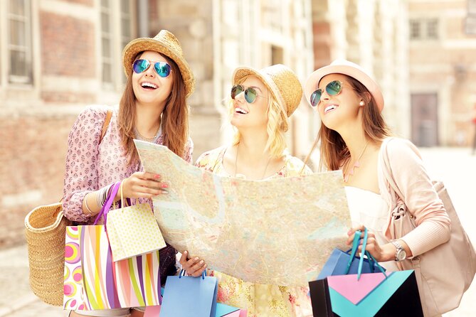 Skip-the-line Charlottenburg Palace Private Tour & Transfers - Exploring the Opulence of Charlottenburg Palace