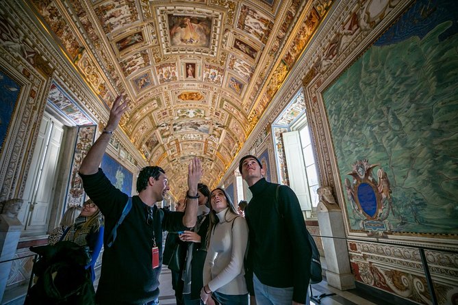 Skip-the-line Night Tour Vatican Museums with Sistine Chapel - Discover the Sistine Chapel’s Artistic Masterpieces