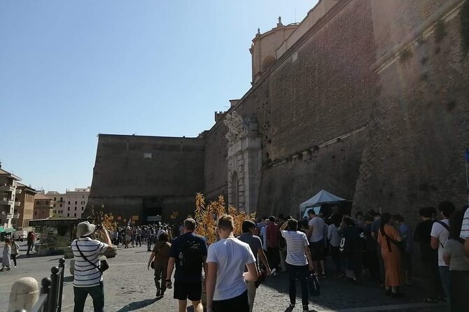 Skip-The-Line: Vatican & Sistine Chapel Guided Tour - Meeting Point and Tour Logistics