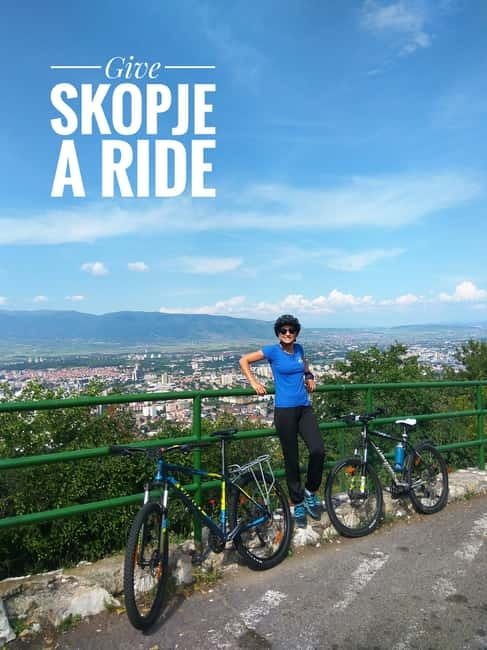 Skopje: Bike and Brunch Experience - From Communism to Ottoman Influence