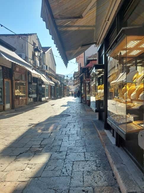 Skopje: Old town walking tour & Food tasting - Discovering the Old Bazaar: A Historic Market in Skopje