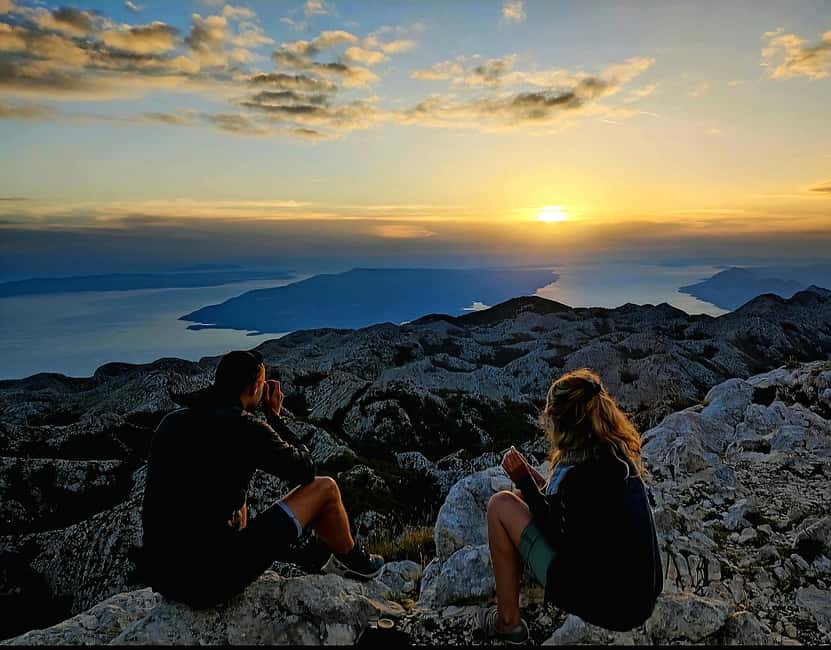 Skywalk (1228 m.) and St. George (1762 m.) ECO TOUR - Reaching the Highest Peak: St. George at 1762 Meters