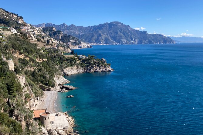 Small Group Amalfi Coast Tour from Sorrento in a Mercedes Van - Traveling in Style: The Mercedes Van Experience