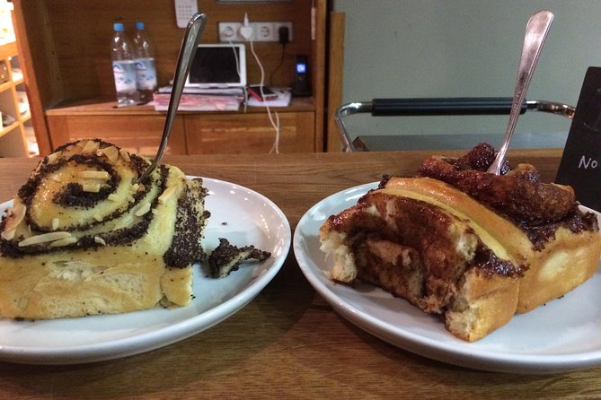 Small-Group Berlin Sightseeing and Food Tour of Prenzlauer Berg and Mitte - Visiting the Berlin Wall Memorial and Its Significance