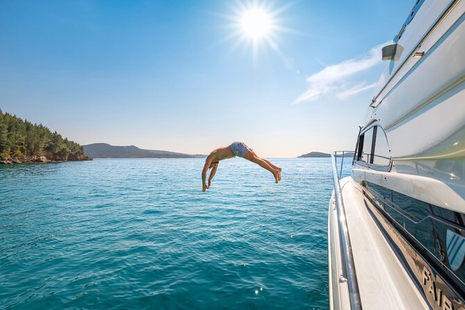 Small group by premium yacht to Elaphite - Pickup and Meeting Point in Dubrovnik