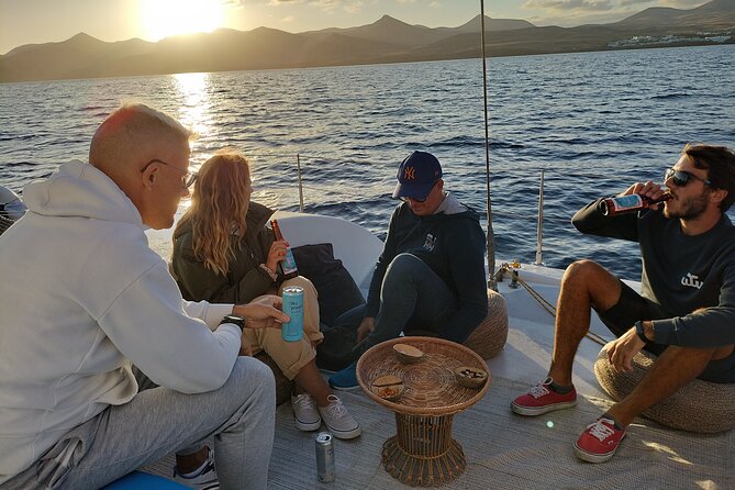 Small Group Dolphin Sunset Tour on Electric Catamaran Lanzarote - Drinks and Snacks: A Refreshing Addition