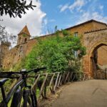 Small Group E-bike Experience from Orvieto to Civita with Lunch - Exploring Civita di Bagnoregio: The Iconic Cliff-Top Village