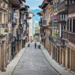 Small Group Hondarribia Historic Walking Tour - Exploring the 17th-Century Bishop’s Residence at Hotel Obispo