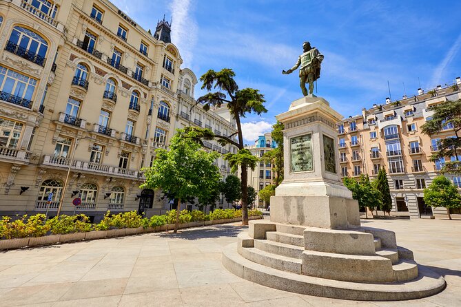 Small Group Tour of the Austrias in Madrid - Visiting the Historic Petit Palace Posada del Peine