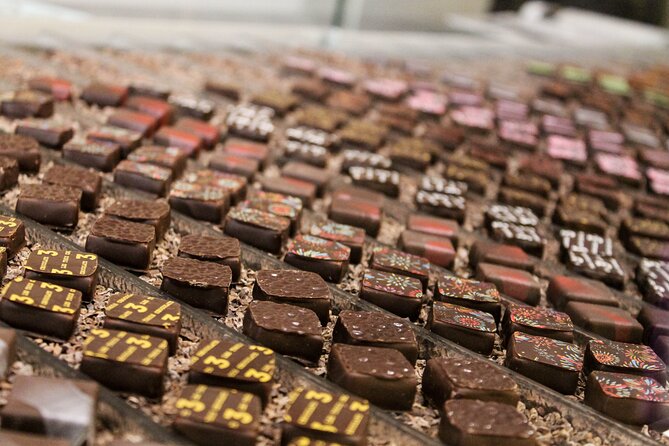 Small Group Tour - Paris Sweet Tooth Stroll - Discovering Local Candy Shops and Bakeries