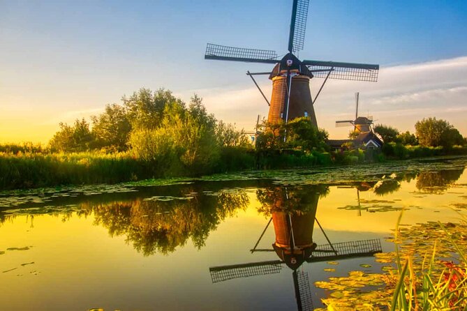 Small group tour to Kinderdijk windmills and Delft from Amsterdam - Visiting Delft: A Picturesque Gem