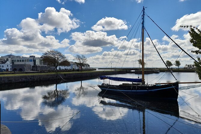 Small-Group Walking Tour of Galway - Visiting Lynch’s Castle and the Wilde Monument