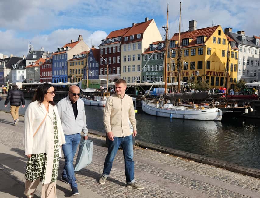 Small group walking tour with Coffee, Cake & Culture - Crossing Inderhavnsbroen into the Heart of Christianshavn