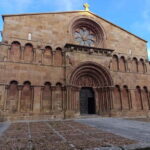 Soria Through Time: Tour of the city center - Discovering the Romanesque Churches: Santo Domingo and San Juan de Rabanera