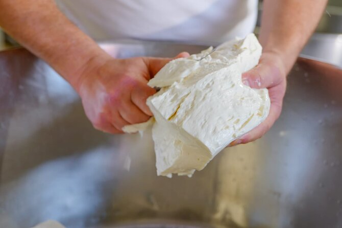 Sorrento Peninsula: tour in e-bike - Starting Point in Sorrento at Piazza Andrea Veniero